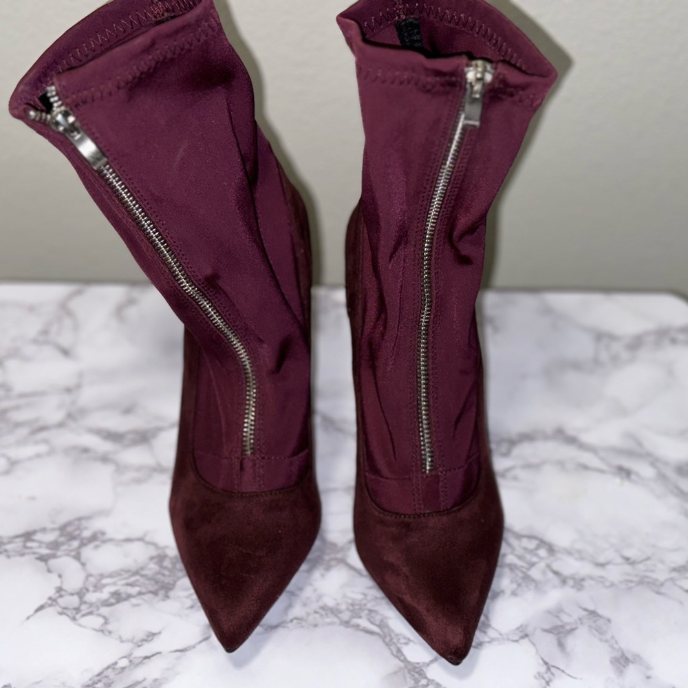 Deep Purple zip ankle booties stiletto heel